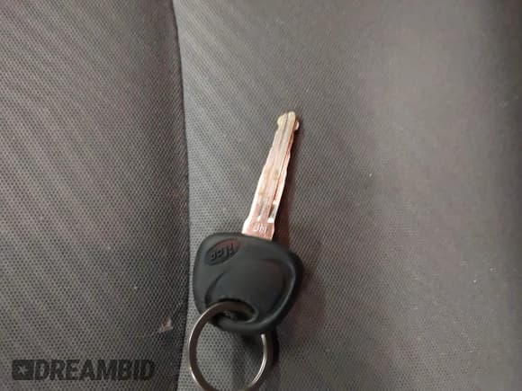 ✅ 2013 Hyundai Elantra GLS • VIN: 5NPDH4AE2DH167500 • Lot: 43160976. Listed on IAAI with 88,476 mi. Free auction sales archive from the USA and detailed vehicle history report at DreamBid. Image 11.