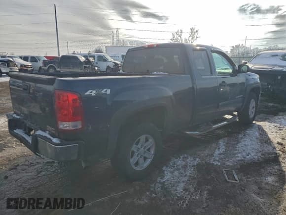 ✅ 2012 GMC Sierra 1500 SLE • VIN: 1GTR2VE74CZ212940 • Lot: 95997415. Listed on Copart with 214,011 mi. Free auction sales archive from the USA and detailed vehicle history report at DreamBid. Image 3.