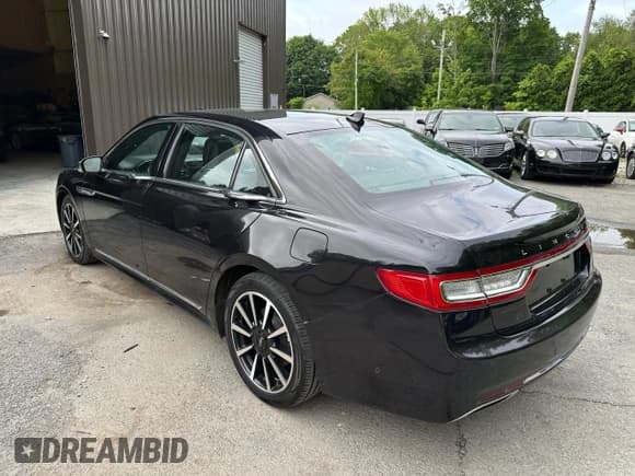 ✅ 2020 Lincoln Continental Reserve • VIN: 1LN6L9NP8L5601946 • Лот: 91659885. Опубликован ранее на Copart с пробегом 359 593 миль. Бесплатный доступ к архиву аукционных продаж из США и подробный отчёт об истории автомобиля на DreamBid. Изображение 3.