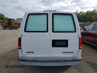 ✅ 2000 Chevrolet Astro Cargo • VIN: 1GCDL19W8YB132641 • Lot: 72100134. Listed on Copart with Not provided. Free auction sales archive from the USA and detailed vehicle history report at DreamBid. Image 6.