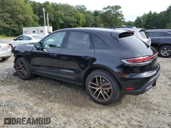 ✅ 2024 Porsche Macan • VIN: WP1AA2A54RLB19350 • Lot: 71223725. Wystawiony na Copart z przebiegiem 6 610 mil. Bezpłatny archiwum sprzedaży aukcyjnych z USA i szczegółowy raport historii pojazdu na DreamBid. Zdjęcie 2.