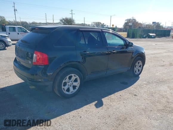 ✅ 2013 Ford Edge SEL • VIN: 2FMDK4JC4DBC10323 • Лот: 43570284. Опубликован ранее на IAAI с пробегом 150 903 миль. Бесплатный доступ к архиву аукционных продаж из США и подробный отчёт об истории автомобиля на DreamBid. Изображение 4.