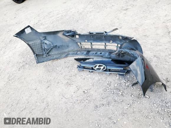 2019 Hyundai Elantra SE with VIN 5NPD74LF3KH468959, listed as a Copart auction lot 85184665 with 203,298 mi miles and Salvage title. Bid and sale history available at DreamBid. Image 12.