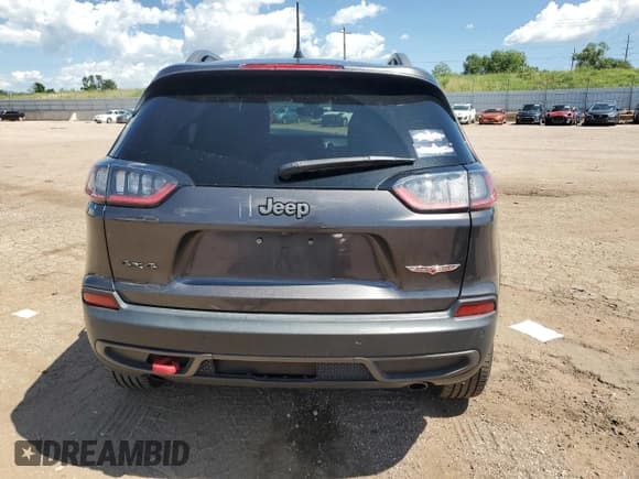 ✅ 2020 Jeep Cherokee Trailhawk Elite • VIN: 1C4PJMBX9LD519185 • Lot: 62487095. Listed on Copart with 65,220 mi. Free auction sales archive from the USA and detailed vehicle history report at DreamBid. Image 6.
