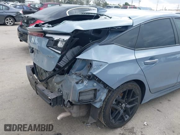 ✅ 2022 Honda Civic Sport • VIN: 19XFL2H81NE022692 • Лот: 43704680. Опубликован ранее на IAAI с пробегом 81 852 миль. Бесплатный доступ к архиву аукционных продаж из США и подробный отчёт об истории автомобиля на DreamBid. Изображение 6.