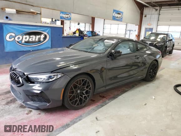 ✅ 2020 BMW M8 Competition • VIN: WBSAE0C07LCD01784 • Lot: 43808375. Wystawiony na Copart z przebiegiem 34 761 mil. Bezpłatny archiwum sprzedaży aukcyjnych z USA i szczegółowy raport historii pojazdu na DreamBid. Zdjęcie 1.