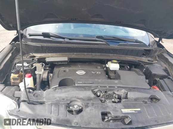 ✅ 2014 Nissan Pathfinder SV • VIN: 5N1AR2MM6EC650715 • Lot: 42716719. Listed on IAAI with 238,036 mi. Free auction sales archive from the USA and detailed vehicle history report at DreamBid. Image 10.