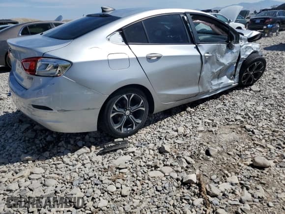 ✅ 2016 Chevrolet Cruze L • VIN: 1G1BA5SM2G7301950 • Лот: 66866075. Опубликован ранее на Copart с пробегом 122 043 миль. Бесплатный доступ к архиву аукционных продаж из США и подробный отчёт об истории автомобиля на DreamBid. Изображение 3.