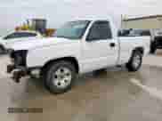 2005 Chevrolet Silverado 1500 Work Truck с VIN 1GCEC14X15Z134674, выставлен на аукционе Copart как лот 50159365 с пробегом 207 248 миль миль и Списание • Salvage title. История ставок и продаж доступна на DreamBid. Изображение 1.