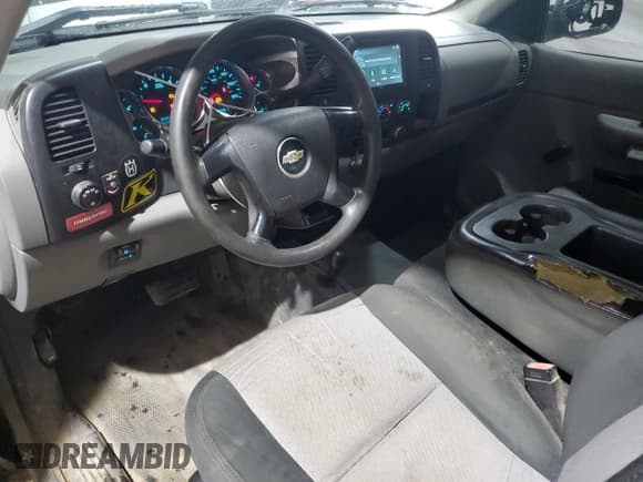 ✅ 2009 Chevrolet Silverado 2500HD Work Truck • VIN: 1GCHK44K29E124710 • Лот: 67532425. Опубликован ранее на Copart с пробегом 191 140 миль. Бесплатный доступ к архиву аукционных продаж из США и подробный отчёт об истории автомобиля на DreamBid. Изображение 8.