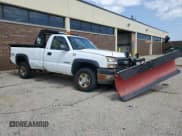 ✅ 2005 Chevrolet Silverado 2500HD Work Truck • VIN: 1GCHK24U45E109139 • Лот: 61423745. Опубликован ранее на Copart с пробегом 87 475 миль. Бесплатный доступ к архиву аукционных продаж из США и подробный отчёт об истории автомобиля на DreamBid. Изображение 4.