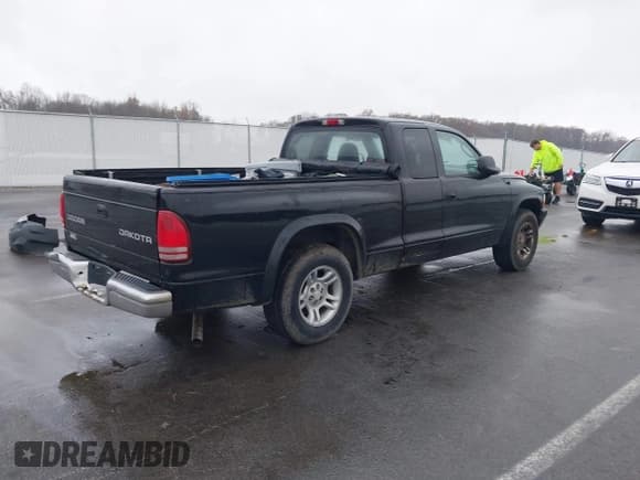 ✅ 2004 Dodge Dakota Sport • VIN: 1D7GL32K44S704031 • Lot: 40896908. Wystawiony na IAAI z przebiegiem 149 378 mil. Bezpłatny archiwum sprzedaży aukcyjnych z USA i szczegółowy raport historii pojazdu na DreamBid. Zdjęcie 4.