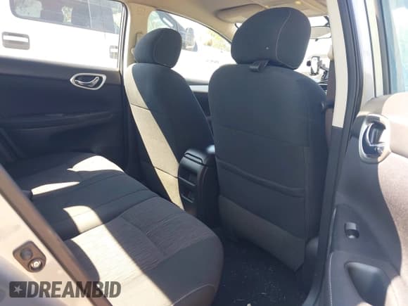 ✅ 2014 Nissan Sentra SV • VIN: 3N1AB7AP9EY297210 • Lot: 43137691. Listed on IAAI with 119,114 mi. Free auction sales archive from the USA and detailed vehicle history report at DreamBid. Image 8.