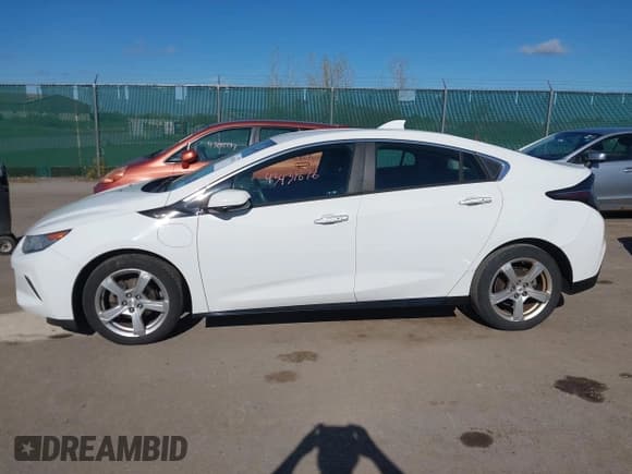 ✅ 2019 Chevrolet Volt LT • VIN: 1G1RC6S57KU122370 • Lot: 43431876. Wystawiony na IAAI z przebiegiem 57 358 mil. Bezpłatny archiwum sprzedaży aukcyjnych z USA i szczegółowy raport historii pojazdu na DreamBid. Zdjęcie 14.