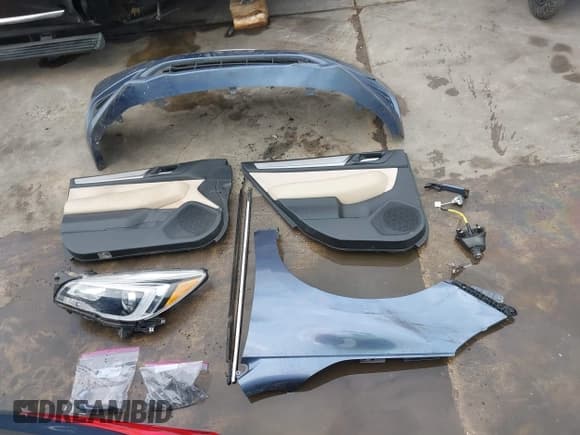 ✅ 2015 Subaru Legacy Premium • VIN: 4S3BNAD62F3005027 • Lot: 43727183. Listed on IAAI with 189,727 mi. Free auction sales archive from the USA and detailed vehicle history report at DreamBid. Image 12.