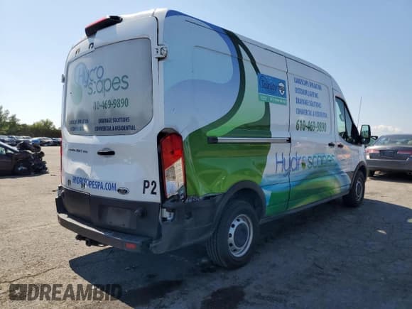 ✅ 2019 Ford Transit • VIN: 1FTYR2CM1KKB64724 • Lot: 87121125. Listed on Copart with 131,545 mi. Free auction sales archive from the USA and detailed vehicle history report at DreamBid. Image 3.