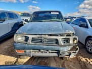 ✅ 1996 Toyota Tacoma • VIN: 4TAWM72N8TZ126408 • Lot: 85209105. Wystawiony na Copart z przebiegiem 190 884 mil. Bezpłatny archiwum sprzedaży aukcyjnych z USA i szczegółowy raport historii pojazdu na DreamBid. Zdjęcie 5.