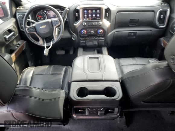 ✅ 2019 Chevrolet Silverado 1500 High Country • VIN: 3GCPWFED8KG257983 • Lot: 54558245. Wystawiony na Copart z przebiegiem 99 395 mil. Bezpłatny archiwum sprzedaży aukcyjnych z USA i szczegółowy raport historii pojazdu na DreamBid. Zdjęcie 8.