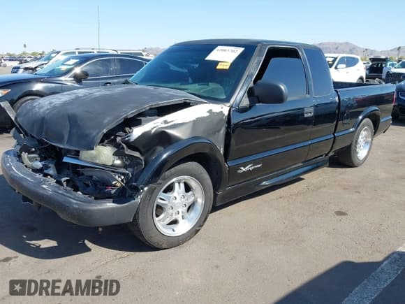 ✅ 2001 Chevrolet S-10 LS • VIN: 1GCCS19WX18224805 • Лот: 42003702. Опубликован ранее на IAAI с пробегом 168 820 миль. Бесплатный доступ к архиву аукционных продаж из США и подробный отчёт об истории автомобиля на DreamBid. Изображение 17.