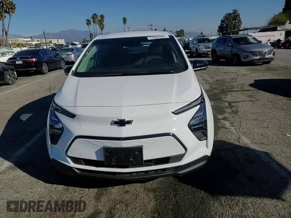 2023 Chevrolet Bolt EV 2LT z VIN 1G1FX6S04P4161503, wystawiony jako Copart lot #37825584 z przebiegiem 3 096 mil mil oraz . Historia ofert i sprzedaży dostępna na DreamBid. Obrazek 10.