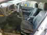 2018 Hyundai Elantra SE z VIN 5NPD74LF9JH280994, wystawiony jako Copart lot #85745415 z przebiegiem 98 964 mil mil oraz Czysty tytuł • Clean title. Historia ofert i sprzedaży dostępna na DreamBid. Obrazek 7.