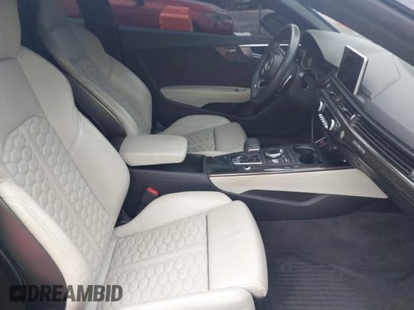 ✅ 2019 Audi RS 5 • VIN: WUAPWAF52KA903871 • Lot: 42513929. Listed on IAAI with 70,250 mi. Free auction sales archive from the USA and detailed vehicle history report at DreamBid. Image 5.