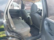 ✅ 2007 Ford Escape XLS • VIN: 1FMYU02Z57KA67156 • Lot: 43779242. Listed on IAAI with Not provided. Free auction sales archive from the USA and detailed vehicle history report at DreamBid. Image 8.