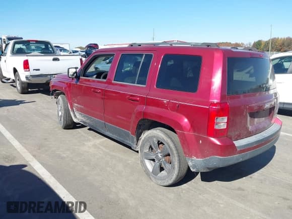 ✅ 2015 Jeep Patriot High Altitude • VIN: 1C4NJPFA0FD107269 • Lot: 43611581. Listed on IAAI with 95,958 mi. Free auction sales archive from the USA and detailed vehicle history report at DreamBid. Image 3.