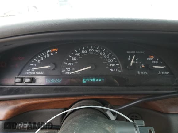 ✅ 1999 Oldsmobile 88 LS • VIN: 1G3HN52K8X4809622 • Lot: 85581985. Listed on Copart with 163,692 mi. Free auction sales archive from the USA and detailed vehicle history report at DreamBid. Image 9.