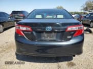 ✅ 2012 Toyota Camry XLE • VIN: 4T1BD1FK8CU056529 • Lot: 52803825. Wystawiony na Copart z przebiegiem 141 936 mil. Bezpłatny archiwum sprzedaży aukcyjnych z USA i szczegółowy raport historii pojazdu na DreamBid. Zdjęcie 6.