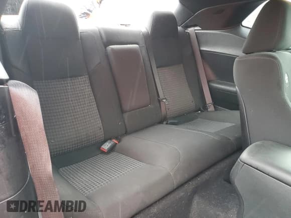 ✅ 2019 Dodge Challenger R/T Scat Pack • VIN: 2C3CDZFJ2KH675244 • Lot: 51374964. Wystawiony na Copart z przebiegiem 30 272 mil. Bezpłatny archiwum sprzedaży aukcyjnych z USA i szczegółowy raport historii pojazdu na DreamBid. Zdjęcie 10.