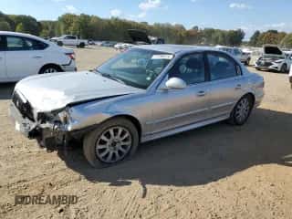 2004 Hyundai Sonata GLS with VIN KMHWF35H24A941387, listed as a Copart auction lot 77350514 with 280,521 mi miles and Salvage title. Bid and sale history available at DreamBid. Image 1.