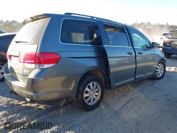 ✅ 2008 Honda Odyssey EX-L • VIN: 5FNRL38738B404277 • Lot: 43569701. Wystawiony na IAAI z przebiegiem 209 259 mil. Bezpłatny archiwum sprzedaży aukcyjnych z USA i szczegółowy raport historii pojazdu na DreamBid. Zdjęcie 4.