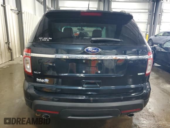 ✅ 2015 Ford Explorer XLT • VIN: 1FM5K8D87FGA52493 • Lot: 84650965. Wystawiony na Copart z przebiegiem 71 350 mil. Bezpłatny archiwum sprzedaży aukcyjnych z USA i szczegółowy raport historii pojazdu na DreamBid. Zdjęcie 6.
