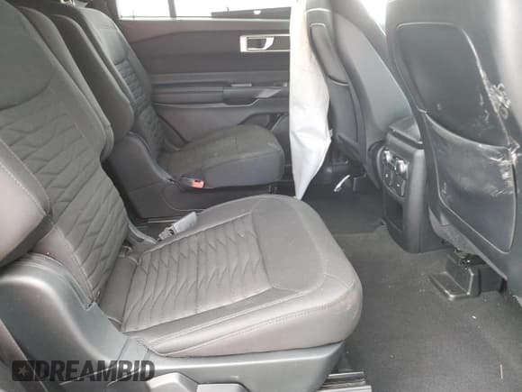 ✅ 2020 Ford Explorer XLT • VIN: 1FMSK8DH2LGB08306 • Lot: 82293925. Listed on Copart with 46,250 mi. Free auction sales archive from the USA and detailed vehicle history report at DreamBid. Image 11.