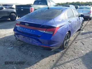 2022 Hyundai Elantra SEL z VIN KMHLM4AG8NU311501, wystawiony jako IAAI lot #43342631 z przebiegiem 87 998 mil mil oraz . Historia ofert i sprzedaży dostępna na DreamBid. Obrazek 4.