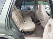 ✅ 2001 Ford Expedition Eddie Bauer • VIN: 1FMRU17LX1LB27819 • Lot: 42378797. Listed on IAAI with 283,609 mi. Free auction sales archive from the USA and detailed vehicle history report at DreamBid. Image 8.