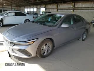 ✅ 2025 Hyundai Elantra SE • VIN: KMHLL4DG5SU009495 • Lot: 81120625. Listed on Copart with 7,739 mi. Free auction sales archive from the USA and detailed vehicle history report at DreamBid. Image 1.