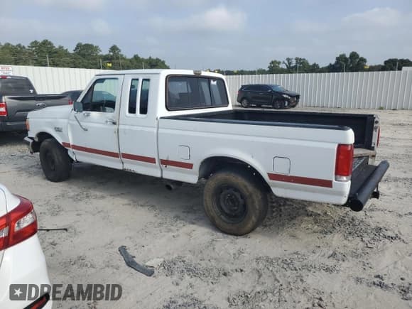 ✅ 1988 Ford F-150 • VIN: 1FTEX15N7JKA59029 • Лот: 69300355. Опубликован ранее на Copart с пробегом 98 141 миль. Бесплатный доступ к архиву аукционных продаж из США и подробный отчёт об истории автомобиля на DreamBid. Изображение 2.