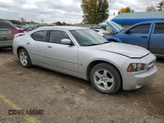 2010 Dodge Charger SXT с VIN 2B3CA3CV6AH197838, выставлен на аукционе Copart как лот 78125904 с пробегом 127 840 миль миль и Списание • Salvage title. История ставок и продаж доступна на DreamBid. Изображение 4.