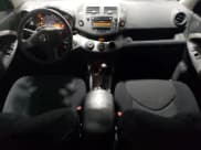 ✅ 2009 Toyota RAV4 Sport • VIN: JTMBK32V89D008625 • Lot: 61814235. Listed on Copart with 226,410 mi. Free auction sales archive from the USA and detailed vehicle history report at DreamBid. Image 8.