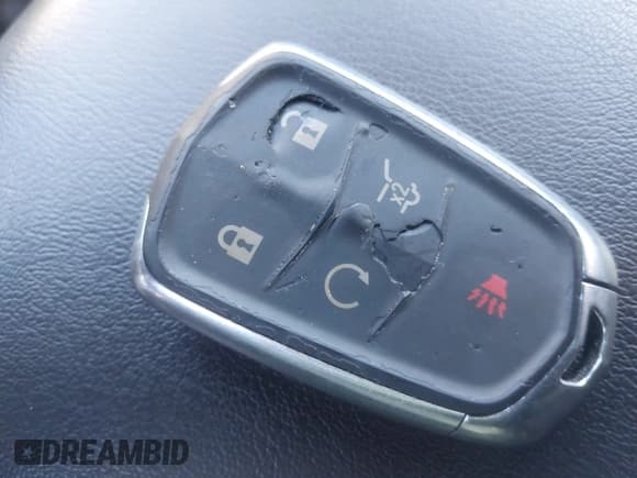 ✅ 2018 Cadillac XT5 Luxury AWD • VIN: 1GYKNDRS2JZ210418 • Lot: 43505868. Wystawiony na IAAI z przebiegiem 99 592 mil. Bezpłatny archiwum sprzedaży aukcyjnych z USA i szczegółowy raport historii pojazdu na DreamBid. Zdjęcie 11.