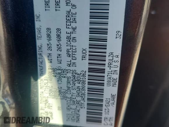 ✅ 2022 Toyota Tundra Limited • VIN: 5TFJA5BC8NX001062 • Lot: 81842645. Wystawiony na Copart z przebiegiem 56 585 mil. Bezpłatny archiwum sprzedaży aukcyjnych z USA i szczegółowy raport historii pojazdu na DreamBid. Zdjęcie 12.