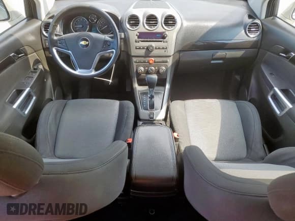 ✅ 2013 Chevrolet Captiva Sport LT • VIN: 3GNAL3EK4DS583539 • Lot: 58976625. Wystawiony na Copart z przebiegiem 152 981 mil. Bezpłatny archiwum sprzedaży aukcyjnych z USA i szczegółowy raport historii pojazdu na DreamBid. Zdjęcie 8.