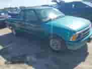 1997 Chevrolet S-10 LS с VIN 1GCCS1941V8102144, выставлен на аукционе IAAI как лот 42436763 с пробегом 156 332 миль миль и . История ставок и продаж доступна на DreamBid. Изображение 1.