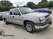 ✅ 2005 Chevrolet Silverado 1500 LS • VIN: 1GCEC19V75Z124299 • Лот: 71563774. Опубликован ранее на Copart с пробегом 326 354 миль. Бесплатный доступ к архиву аукционных продаж из США и подробный отчёт об истории автомобиля на DreamBid. Изображение 4.