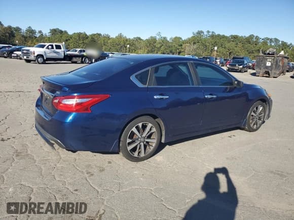✅ 2016 Nissan Altima SL • VIN: 1N4AL3APXGC174679 • Lot: 91814825. Listed on Copart with 267,198 mi. Free auction sales archive from the USA and detailed vehicle history report at DreamBid. Image 3.