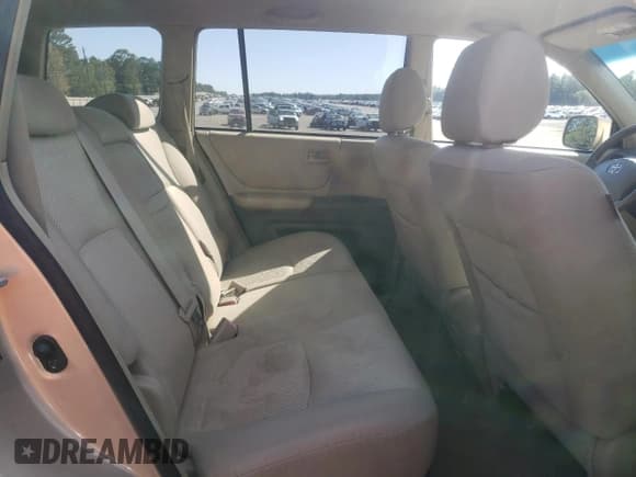 ✅ 2007 Toyota Highlander • VIN: JTEGP21A970142303 • Lot: 89932115. Wystawiony na Copart z przebiegiem 173 465 mil. Bezpłatny archiwum sprzedaży aukcyjnych z USA i szczegółowy raport historii pojazdu na DreamBid. Zdjęcie 11.