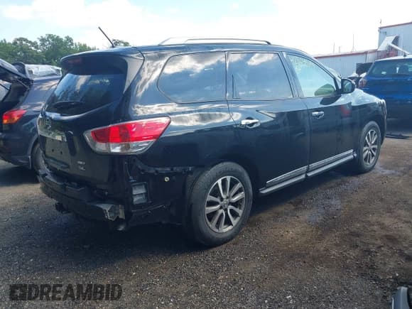 ✅ 2014 Nissan Pathfinder SV • VIN: 5N1AR2MM3EC696129 • Lot: 42804579. Listed on IAAI with 113,387 mi. Free auction sales archive from the USA and detailed vehicle history report at DreamBid. Image 4.