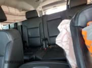 ✅ 2017 Chevrolet Suburban LT • VIN: 1GNSCHKC9HR224601 • Lot: 74898434. Wystawiony na Copart z przebiegiem 220 250 mil. Bezpłatny archiwum sprzedaży aukcyjnych z USA i szczegółowy raport historii pojazdu na DreamBid. Zdjęcie 10.